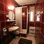 Trzech Koron 16