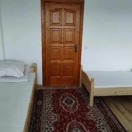 Trzech Koron 16 Sromowce Wyzne