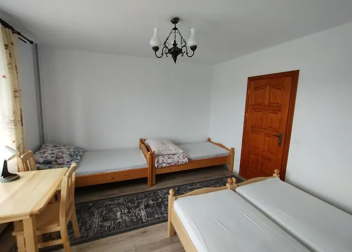 Trzech Koron 16 Pensjonat Sromowce Wyzne